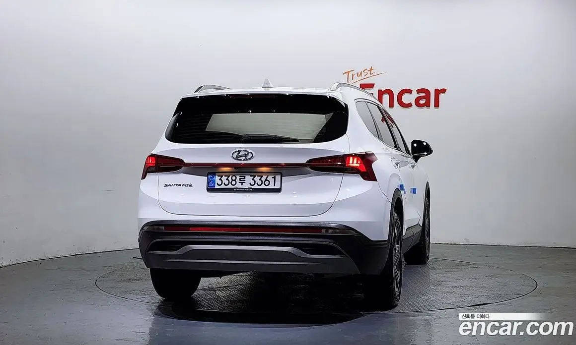 Hyundai Santa Fe 2021 2.2 автомат (гидро), фото 4 Hyundai Santa Fe 2021 2.2 автомат (гидро), фото 4