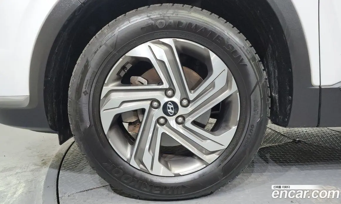 Hyundai Santa Fe 2021 2.2 автомат (гидро), фото 5 Hyundai Santa Fe 2021 2.2 автомат (гидро), фото 5