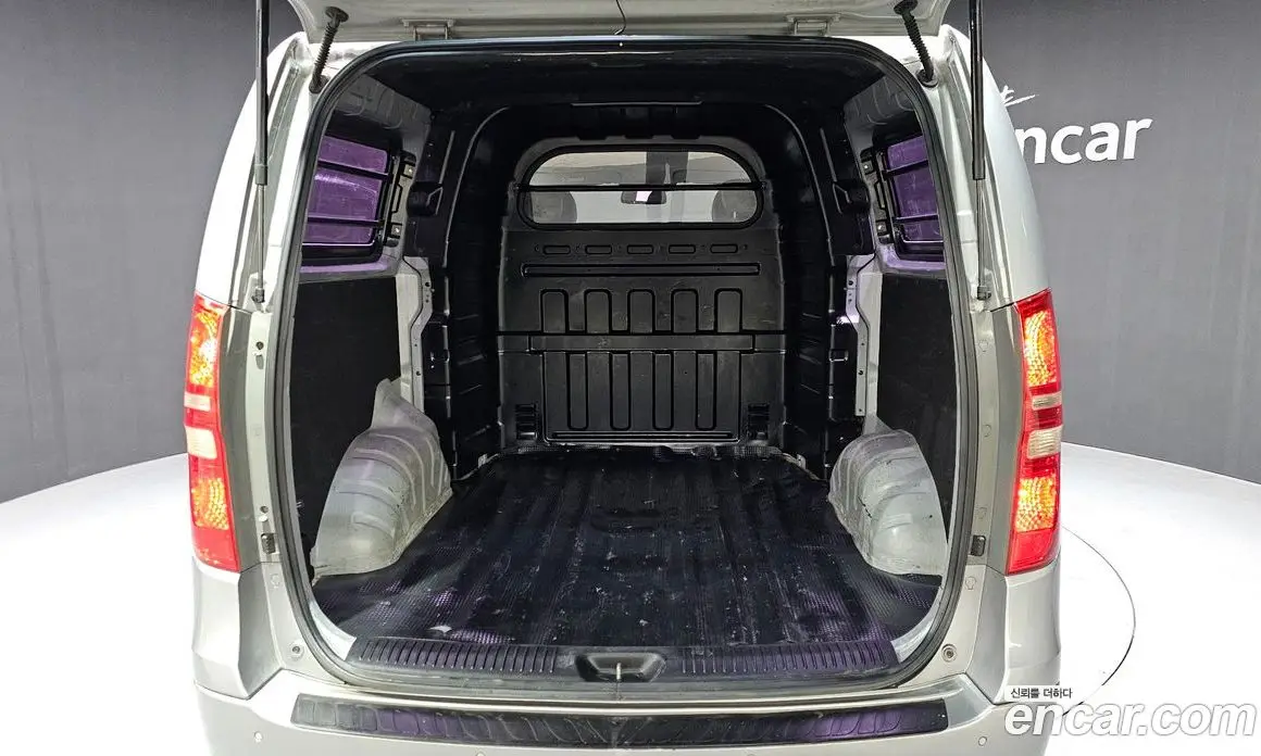 Hyundai Starex 2012 2.5 автомат (гидро), фото 13 Hyundai Starex 2012 2.5 автомат (гидро), фото 13