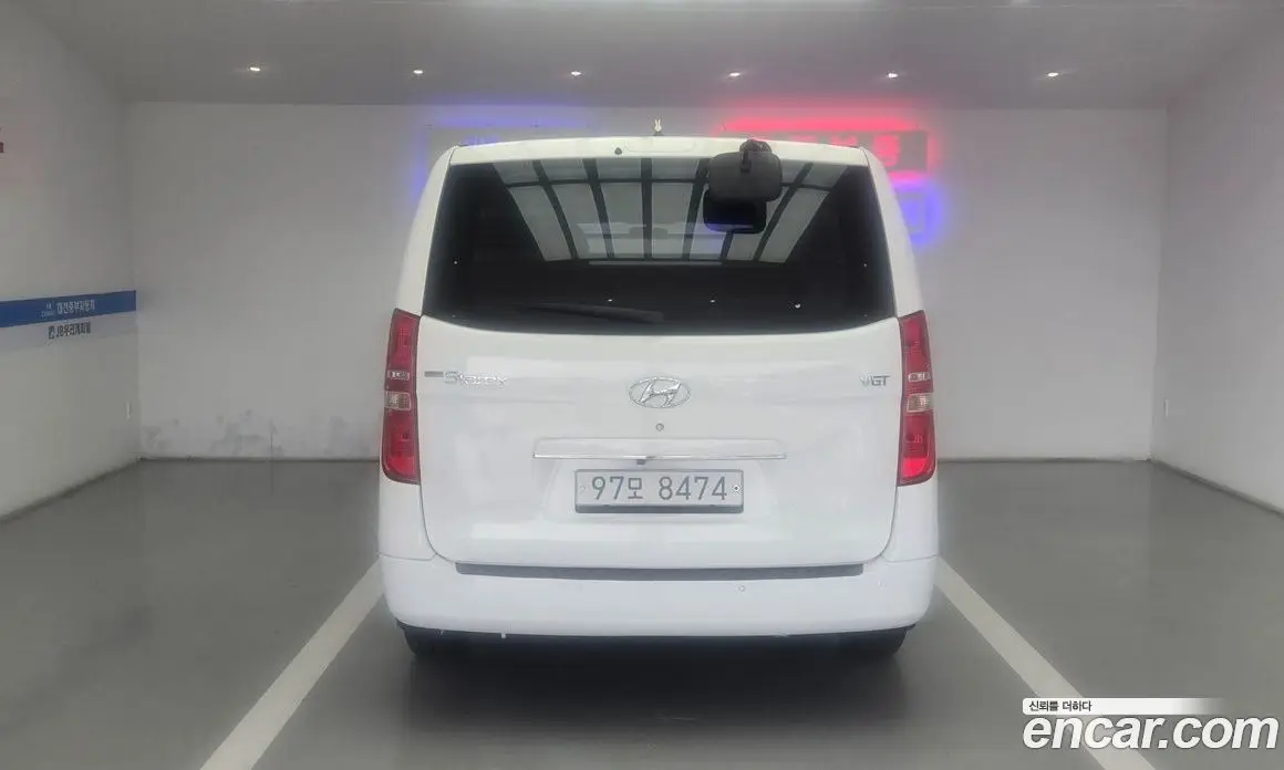 Hyundai Starex 2016 2.5 автомат (гидро), фото 4 Hyundai Starex 2016 2.5 автомат (гидро), фото 4