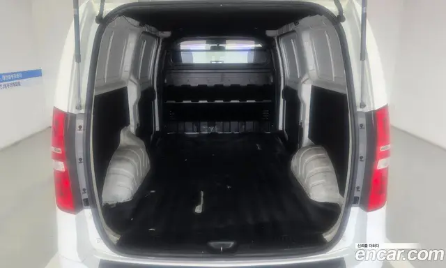 Hyundai Starex 2016 2.5 автомат (гидро), миниатюра 8 Hyundai Starex 2016 2.5 автомат (гидро), миниатюра 8