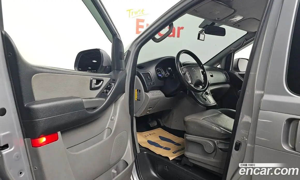 Hyundai Starex 2018 2.5 автомат (гидро), фото 10