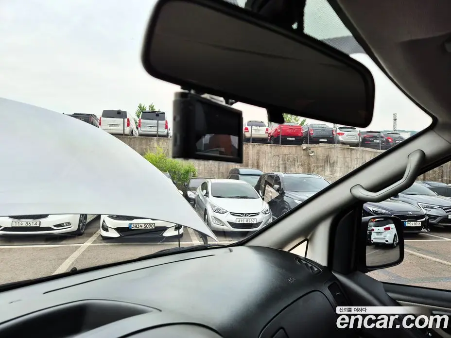 Hyundai Starex 2018 2.5 автомат (гидро), фото 13