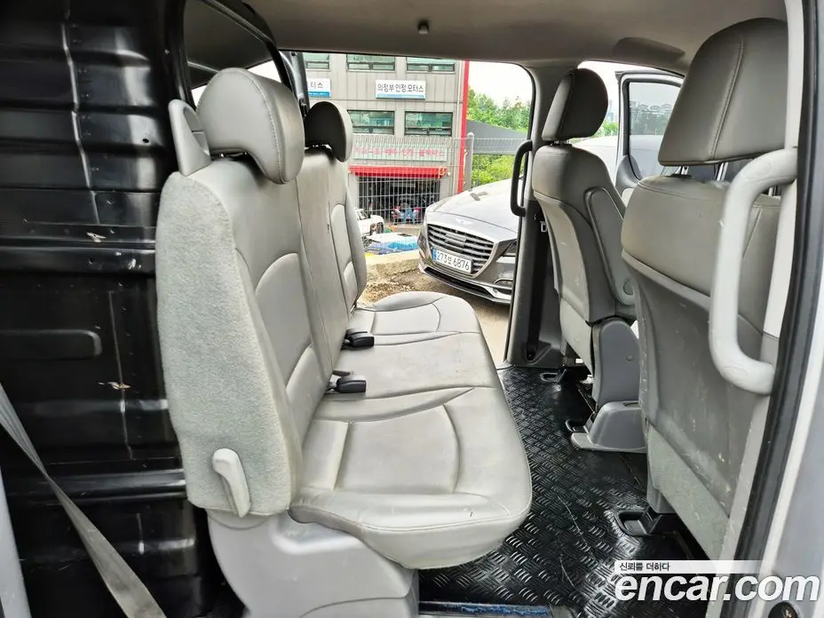 Hyundai Starex 2018 2.5 автомат (гидро), фото 10