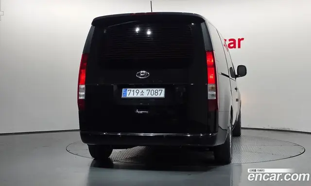 Hyundai Staria 2021 2.2 автомат (гидро), миниатюра 4