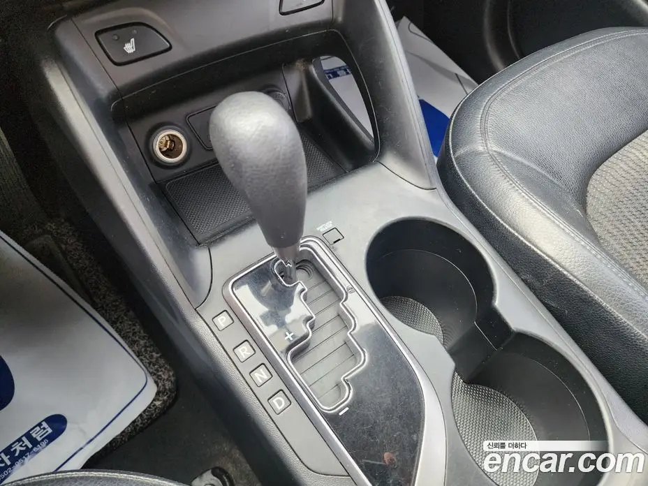 Hyundai Tucson 2011 2.0 автомат (гидро), фото 17