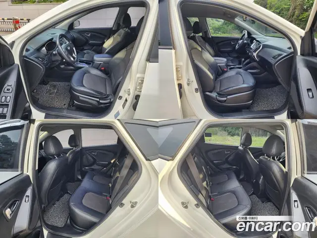 Hyundai Tucson 2011 2.0 автомат (гидро), миниатюра 10