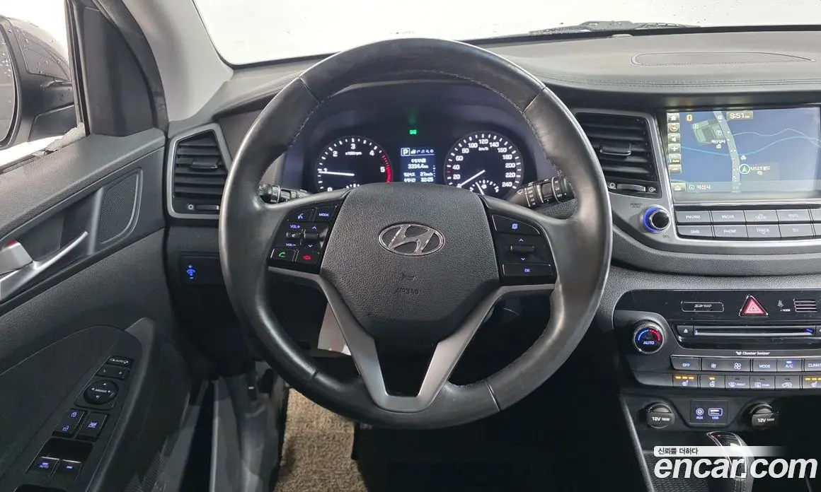 Hyundai Tucson 2015 2.0 автомат (гидро), фото 14 Hyundai Tucson 2015 2.0 автомат (гидро), фото 14