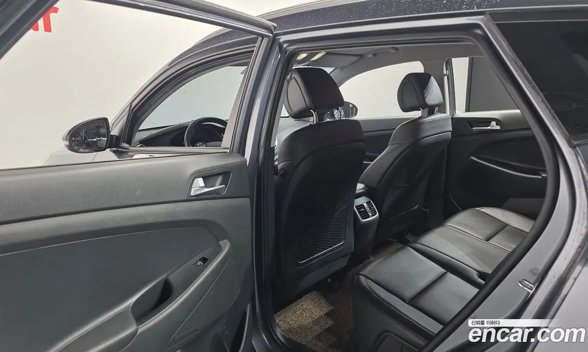 Hyundai Tucson 2015 2.0 автомат (гидро), фото 18 Hyundai Tucson 2015 2.0 автомат (гидро), фото 18