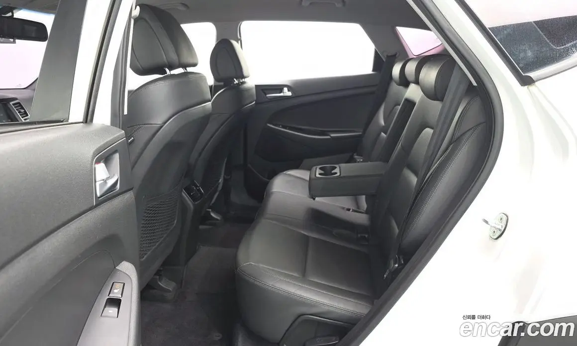 Hyundai Tucson 2017 1.7 автомат (гидро), фото 11