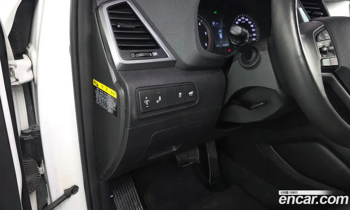Hyundai Tucson 2017 1.7 автомат (гидро), фото 13