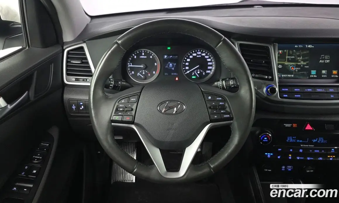 Hyundai Tucson 2017 1.7 автомат (гидро), фото 14