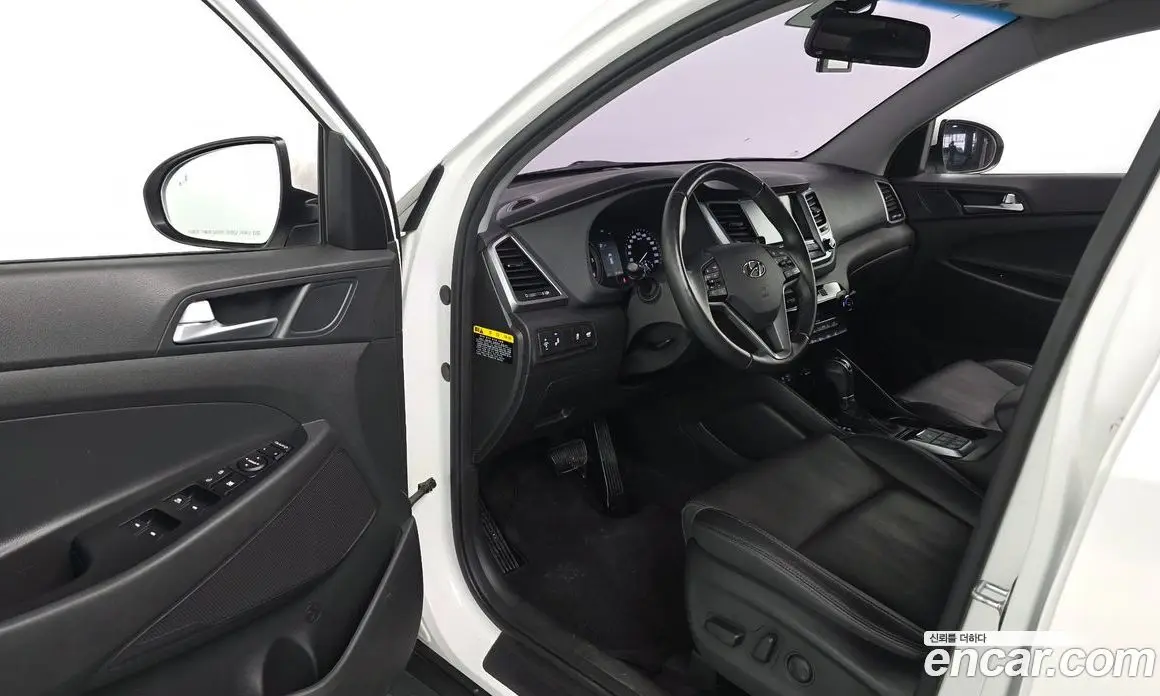 Hyundai Tucson 2017 1.7 автомат (гидро), фото 10