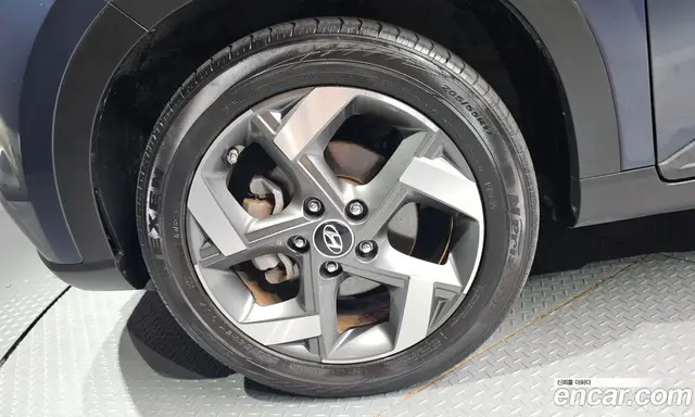 Hyundai Venue 2019 1.6 автомат (гидро), миниатюра 5 Hyundai Venue 2019 1.6 автомат (гидро), миниатюра 5
