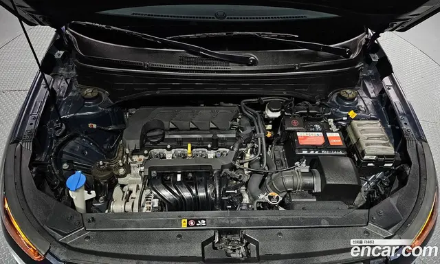 Hyundai Venue 2019 1.6 автомат (гидро), миниатюра 6 Hyundai Venue 2019 1.6 автомат (гидро), миниатюра 6