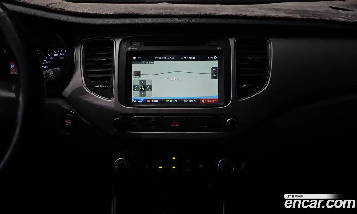 Kia Carens 2017 2.0 автомат (гидро), фото 14