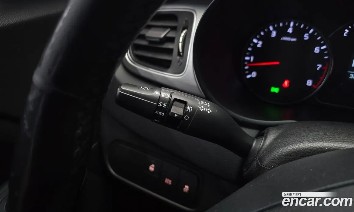 Kia Carens 2017 2.0 автомат (гидро), фото 16