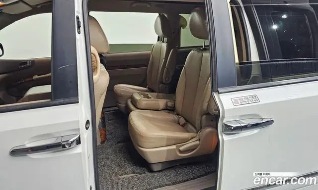 Kia Carnival 2012 2.2 автомат (гидро), миниатюра 11