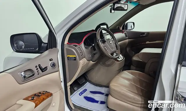 Kia Carnival 2012 2.2 автомат (гидро), миниатюра 10