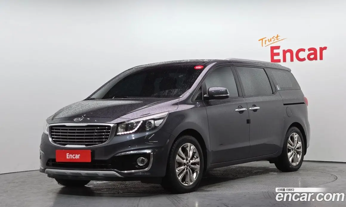 Kia Carnival 2014 2.2 автомат (гидро), фото 1 Kia Carnival 2014 2.2 автомат (гидро), фото 1