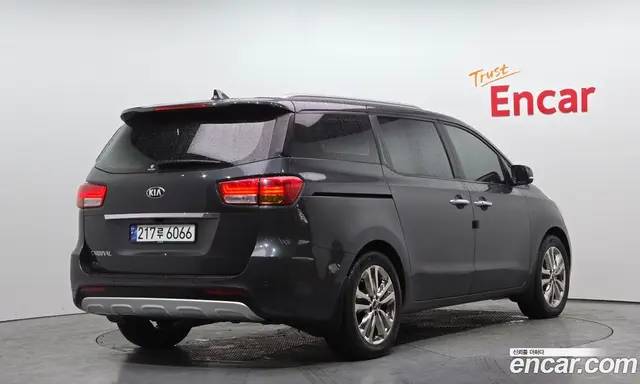 Kia Carnival 2014 2.2 автомат (гидро), миниатюра 2 Kia Carnival 2014 2.2 автомат (гидро), миниатюра 2