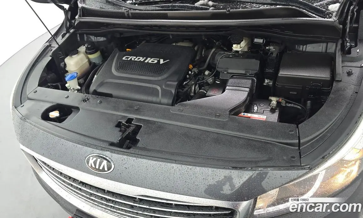 Kia Carnival 2014 2.2 автомат (гидро), фото 6 Kia Carnival 2014 2.2 автомат (гидро), фото 6