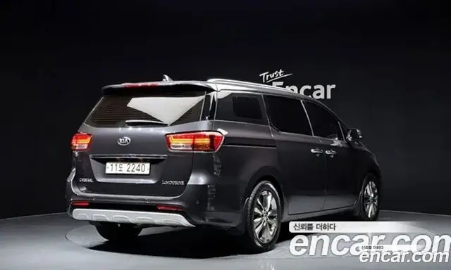 Kia Carnival 2015 2.2 автомат (гидро), миниатюра 2 Kia Carnival 2015 2.2 автомат (гидро), миниатюра 2