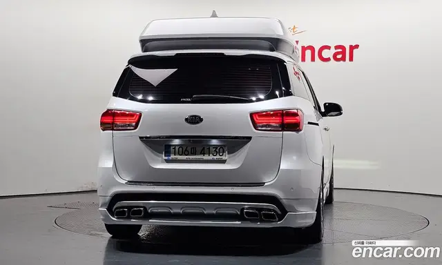 Kia Carnival 2015 2.2 автомат (гидро), миниатюра 4
