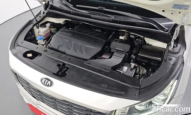 Kia Carnival 2015 2.2 автомат (гидро), миниатюра 6
