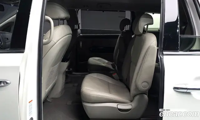 Kia Carnival 2017 2.2 автомат (гидро), миниатюра 12