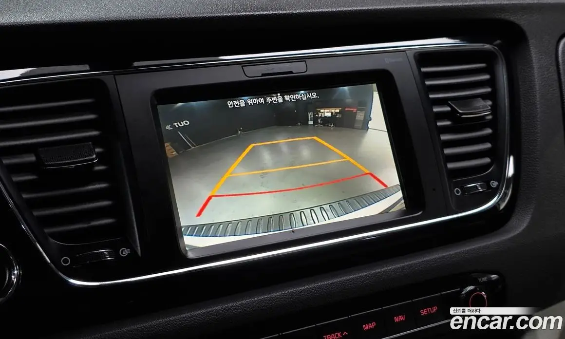 Kia Carnival 2017 2.2 автомат (гидро), фото 15