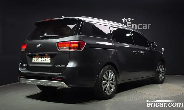 Kia Carnival 2018 2.2 автомат (гидро), миниатюра 2 Kia Carnival 2018 2.2 автомат (гидро), миниатюра 2