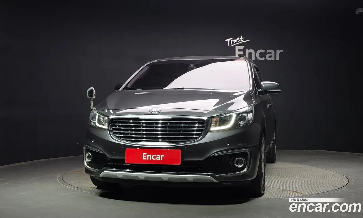 Kia Carnival 2018 2.2 автомат (гидро), фото 3 Kia Carnival 2018 2.2 автомат (гидро), фото 3