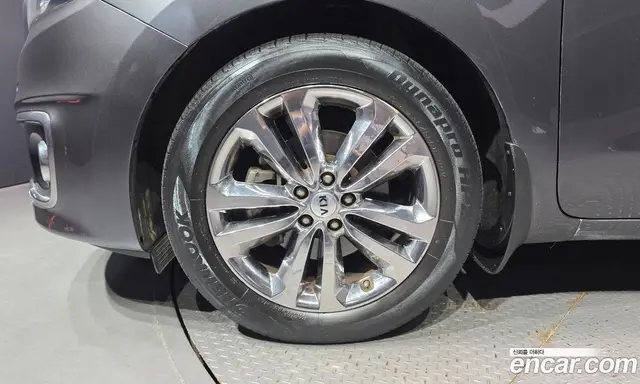 Kia Carnival 2018 2.2 автомат (гидро), миниатюра 5 Kia Carnival 2018 2.2 автомат (гидро), миниатюра 5
