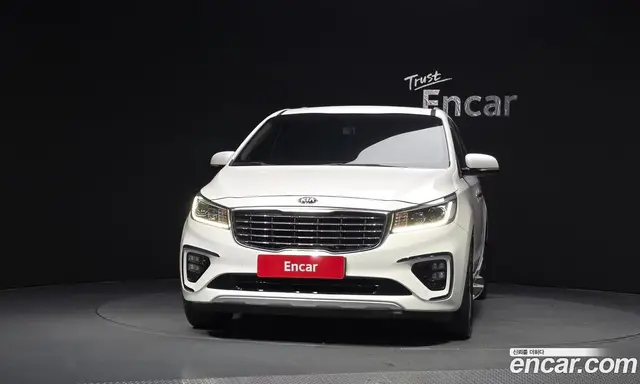 Kia Carnival 2019 2.2 автомат (гидро), миниатюра 3