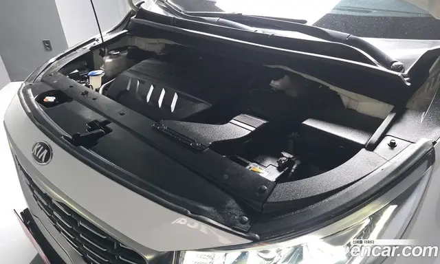 Kia Carnival 2019 2.2 автомат (гидро), миниатюра 6