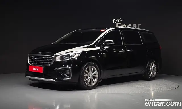 Kia Carnival 2019 2.2 автомат (гидро), миниатюра 1 Kia Carnival 2019 2.2 автомат (гидро), миниатюра 1