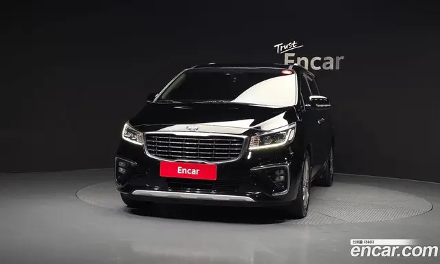 Kia Carnival 2019 2.2 автомат (гидро), миниатюра 3 Kia Carnival 2019 2.2 автомат (гидро), миниатюра 3