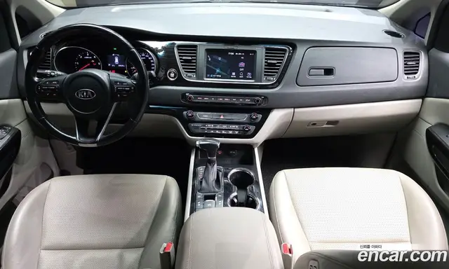 Kia Carnival 2019 2.2 автомат (гидро), миниатюра 10 Kia Carnival 2019 2.2 автомат (гидро), миниатюра 10