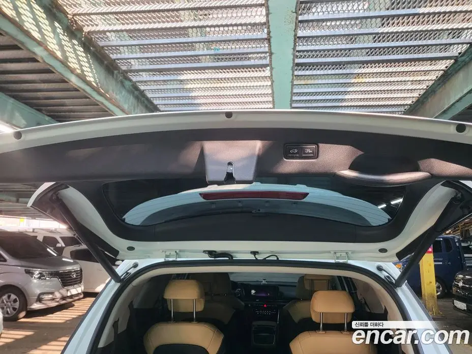 Kia Carnival 2020 2.2 автомат (гидро), фото 15