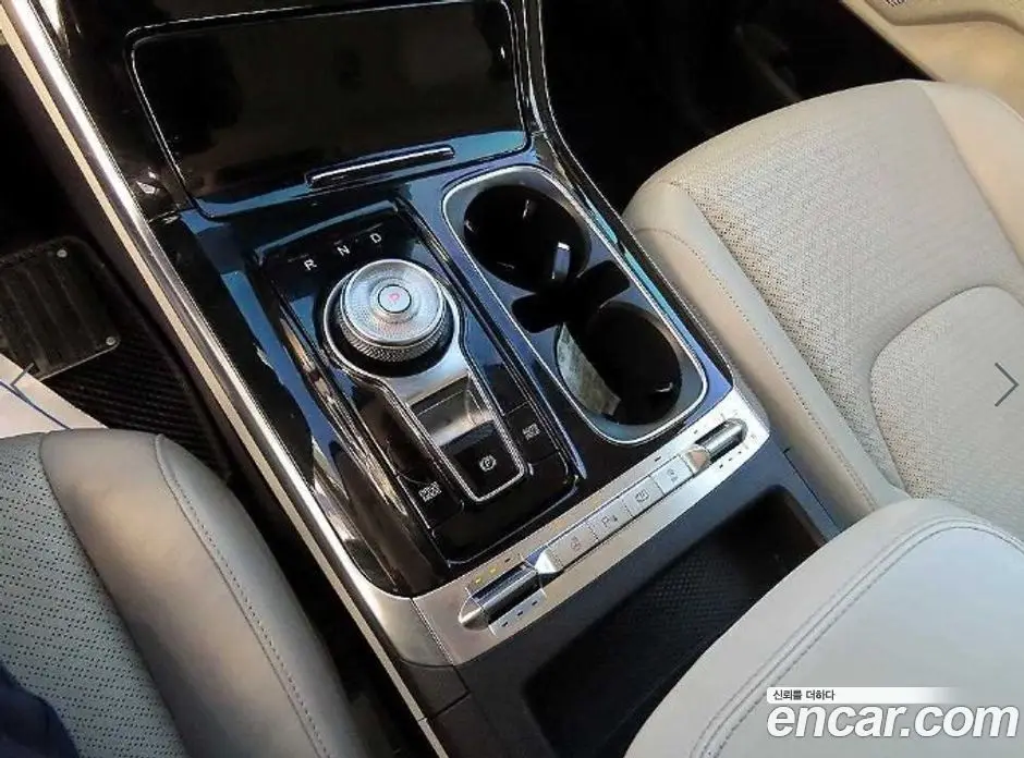 Kia Carnival 2020 2.2 автомат (гидро), фото 11 Kia Carnival 2020 2.2 автомат (гидро), фото 11