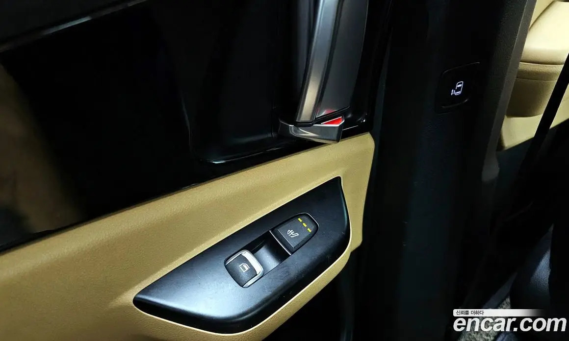Kia Carnival 2021 2.2 автомат (гидро), фото 19