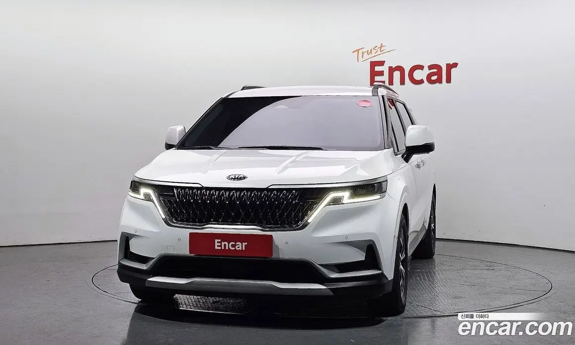 Kia Carnival 2021 2.2 автомат (гидро), фото 3