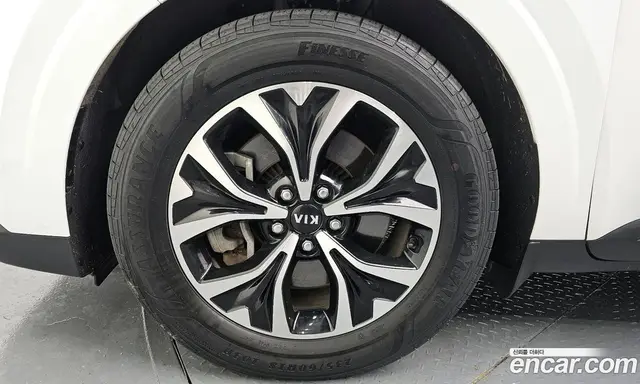 Kia Carnival 2021 2.2 автомат (гидро), миниатюра 5