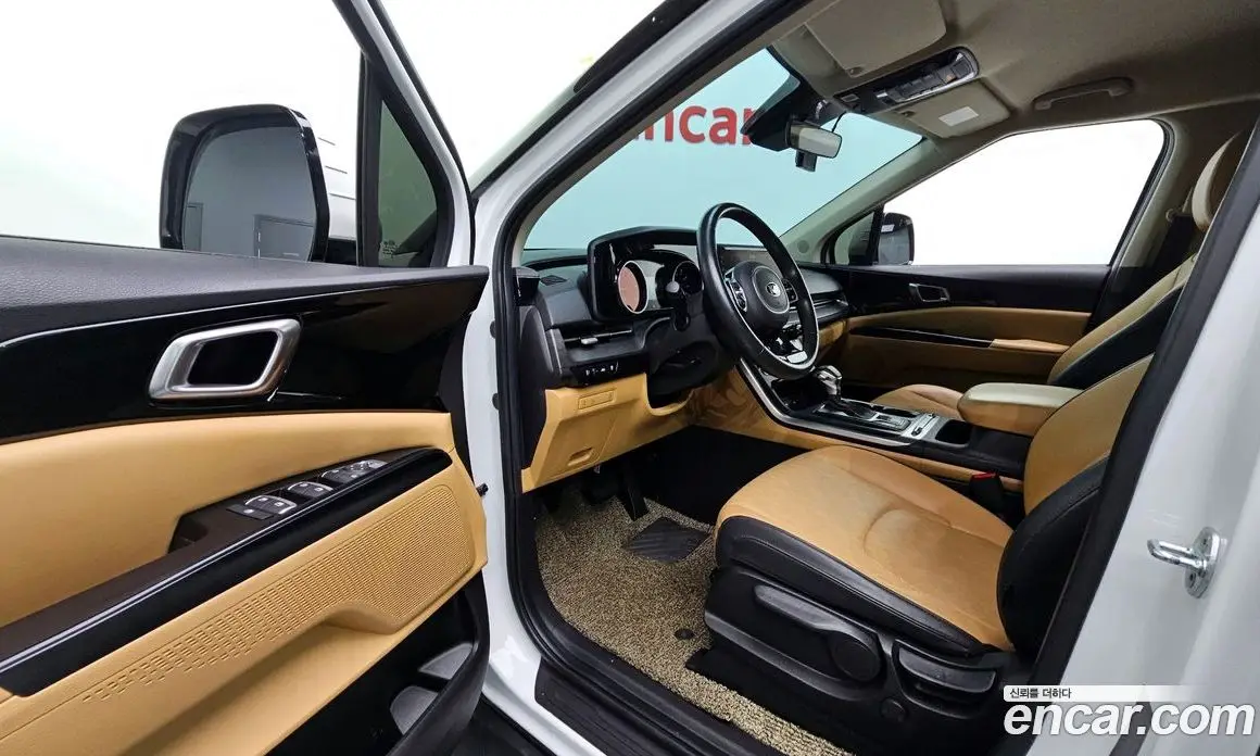 Kia Carnival 2021 2.2 автомат (гидро), фото 10