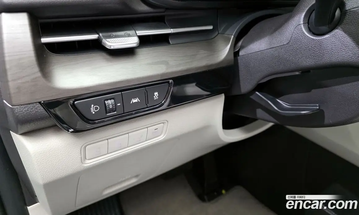 Kia Carnival 2021 2.2 автомат (гидро), фото 15