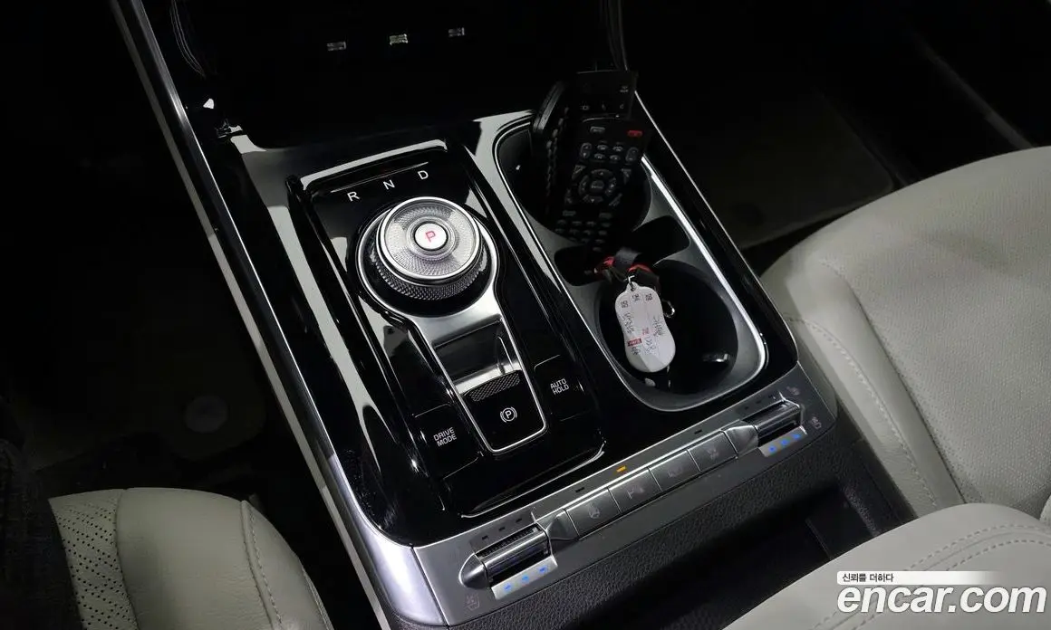 Kia Carnival 2021 2.2 автомат (гидро), фото 9