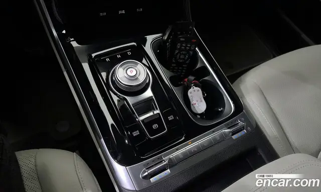 Kia Carnival 2021 2.2 автомат (гидро), миниатюра 9