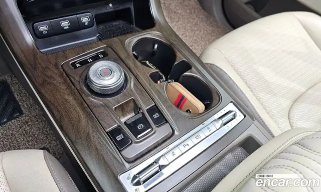 Kia Carnival 2021 2.2 автомат (гидро), миниатюра 12