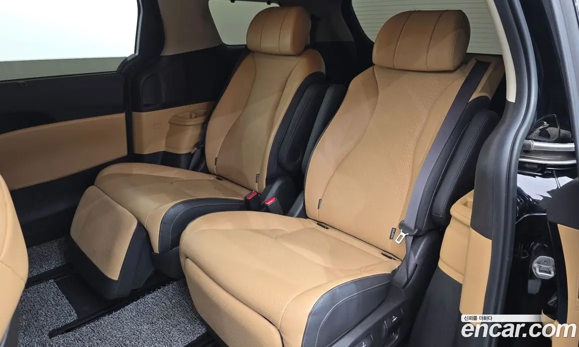 Kia Carnival 2021 2.2 автомат (гидро), фото 11